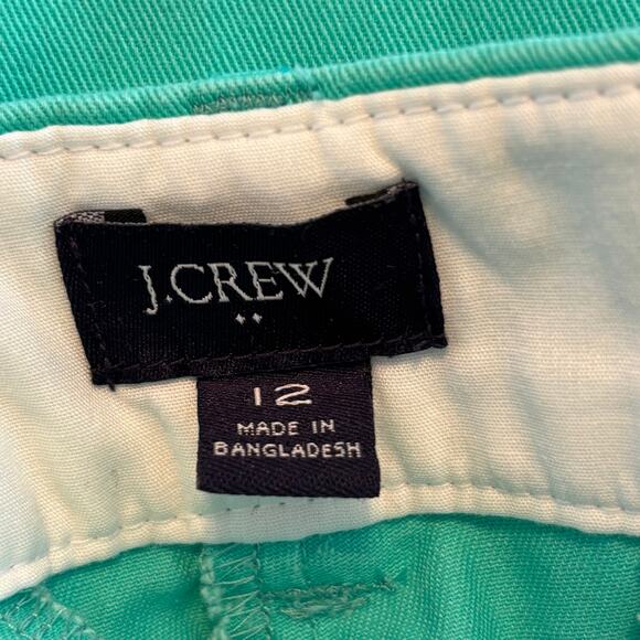 J.Crew Wm's Size 12 Light Green Chino Shorts Midrise Summer Casual 100% Cotton - Picture 3 of 6